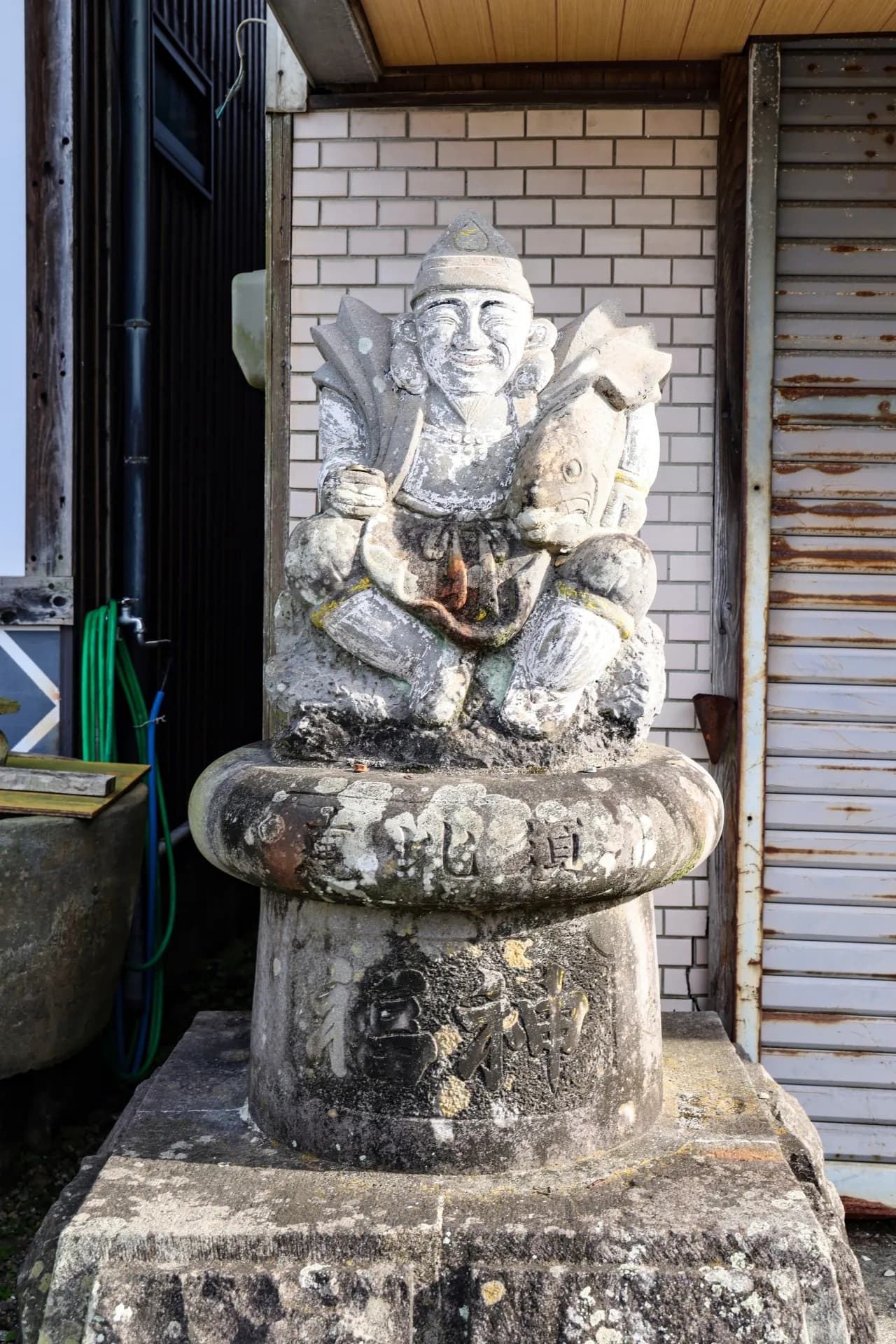 Ebisu statue