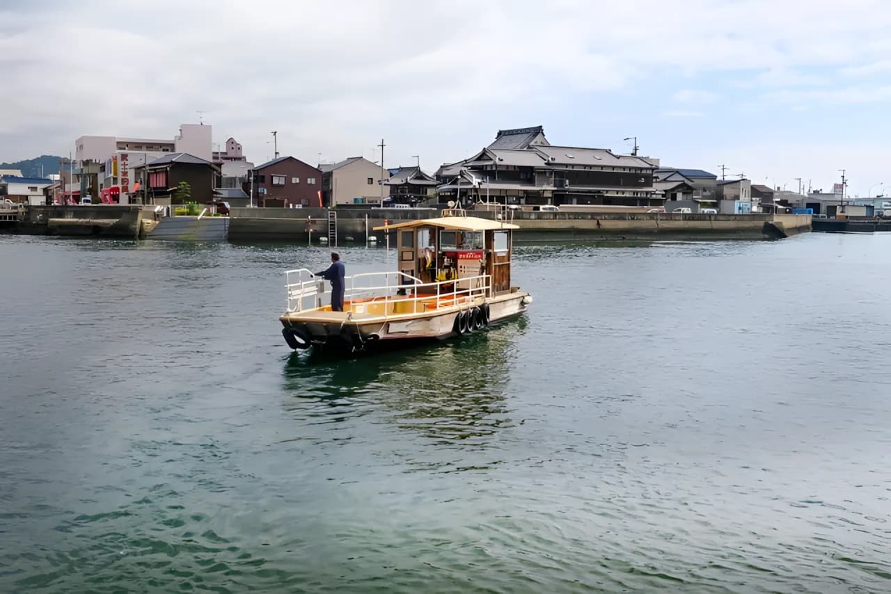 Mitsu-no-Watashi ferry