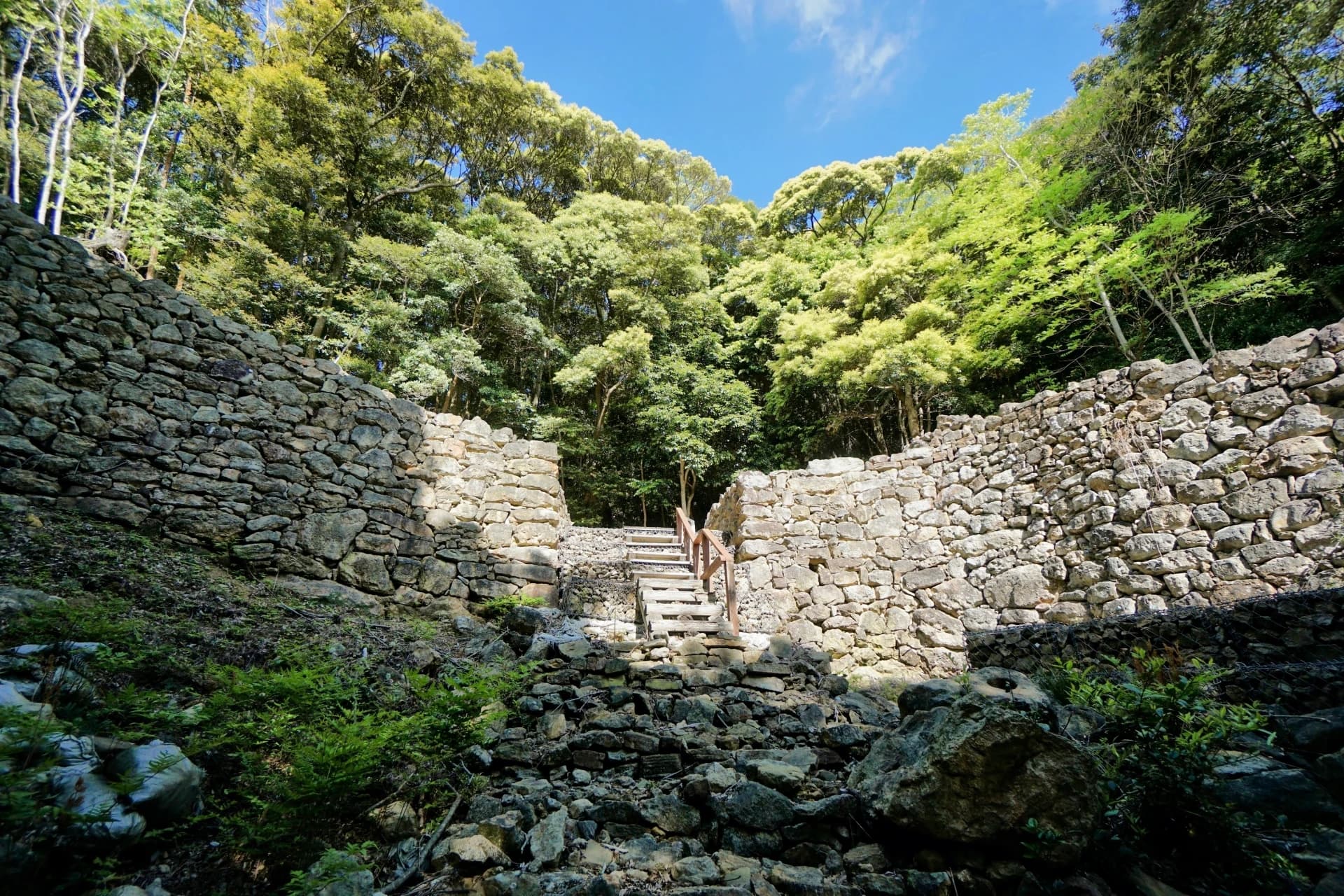 Kaneda Castle Ruins
