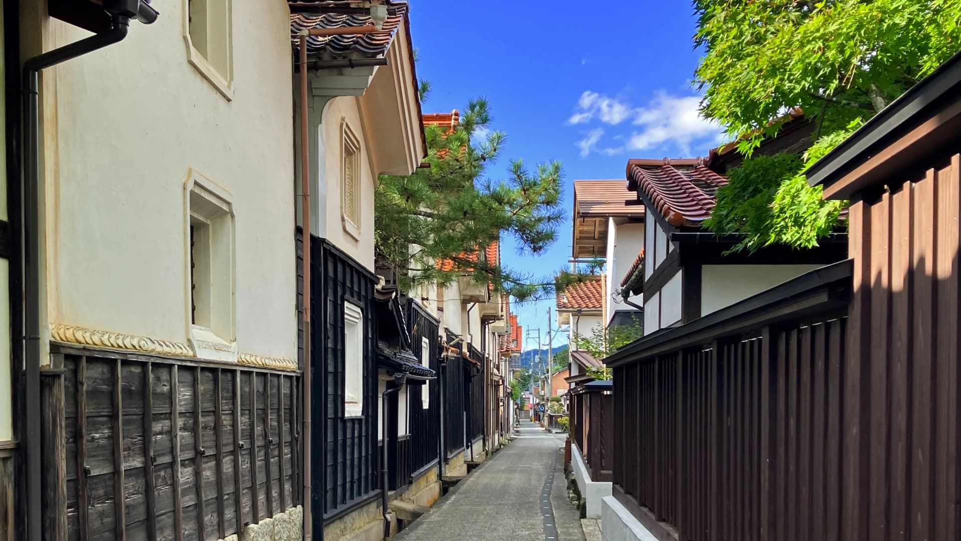 Kurayoshi, Yura, and Misasa Onsen Travel Guide: From Detective Conan Holy Sites to Traditional Hot Springs